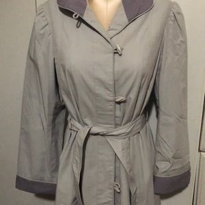 Ms. Freddi 10, Women’s Gray trench coat